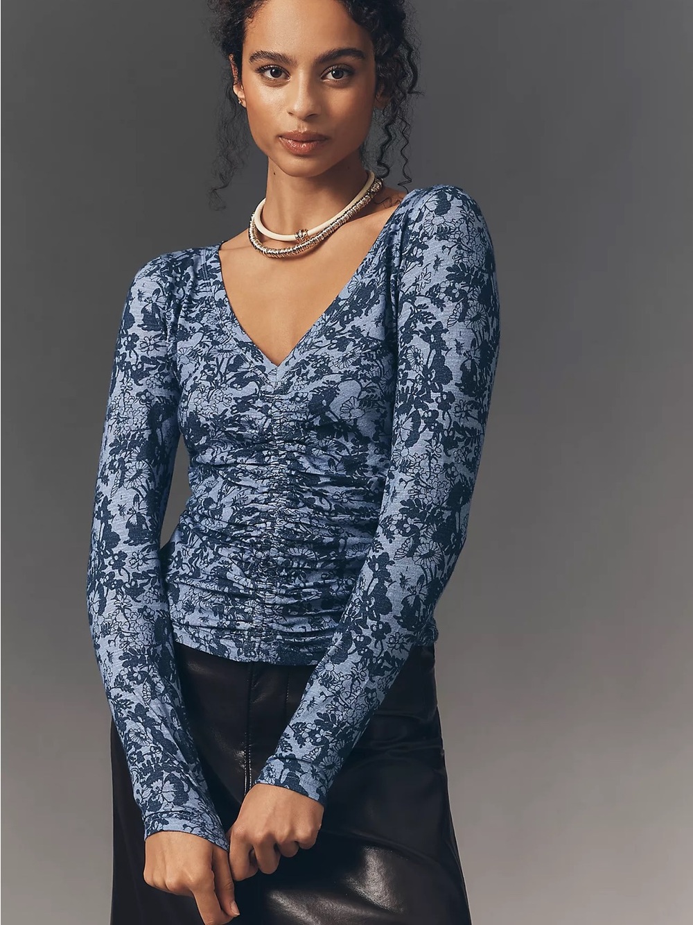 Floral Cinched Long-Sleeve Floral V-Neck Top in Blue